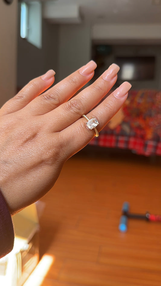 Twinkle ring