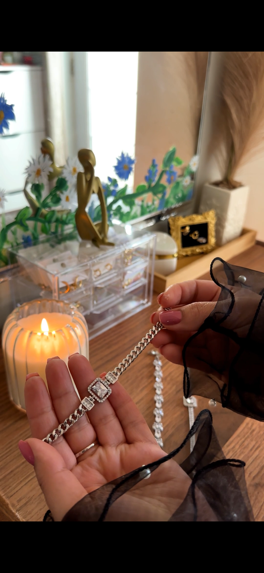 Silver chain bracelet